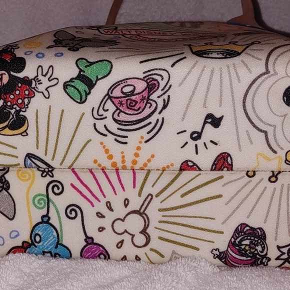 Dooney and Bourke Disney Sketch Bag - Picture 5 of 8